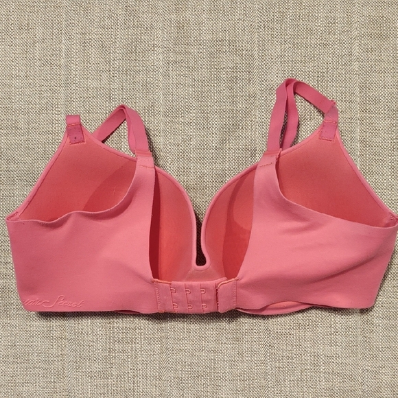Victoria's Secret 32DD Lined Demi Bra - Picture 2 of 6